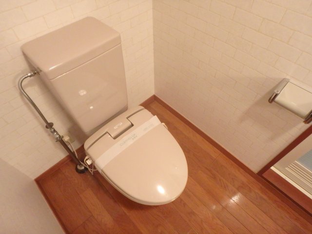 トイレ　冬でも暖かいウォームレット
