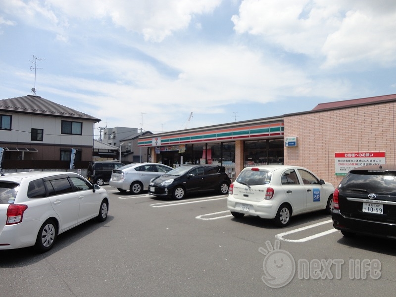 コンビニ　セブンイレブン川崎小杉陣屋町二丁目店（コンビニ）まで216m