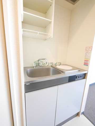 キッチン　別部屋の参考写真で御座います。