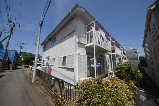 建物外観　～落ち着いた住宅街エリア～