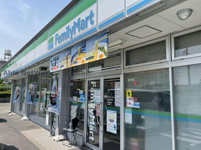 コンビニ　ファミリーマート平針住宅店（コンビニ）まで454m