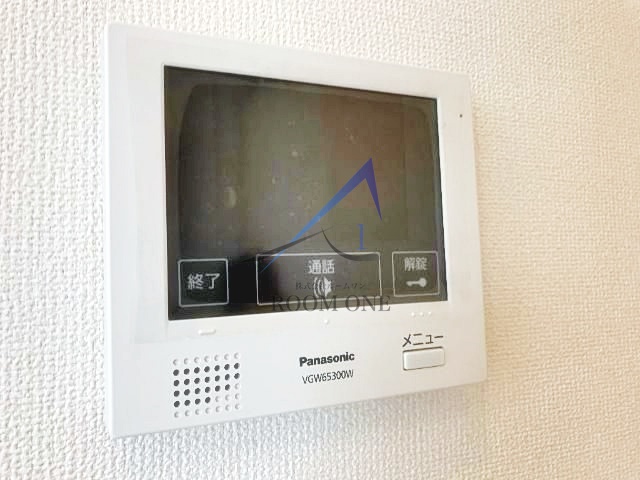 セキュリティ　モニター付きインターホンです。