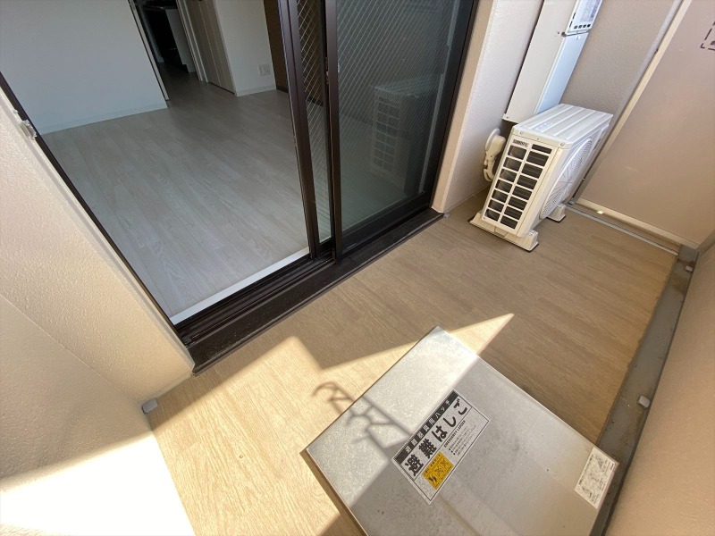 バルコニー　南西向きのバルコニー