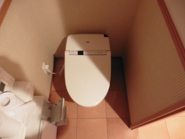 トイレ　トイレ