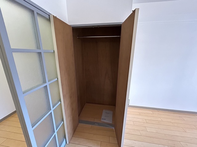 収納　※別号室の写真です。