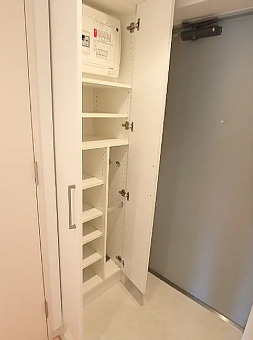 玄関　別タイプ部屋　参考写真です
