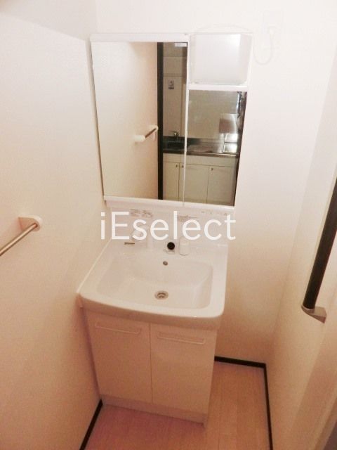 洗面設備　あると嬉しいですね。洗髪洗面化粧台