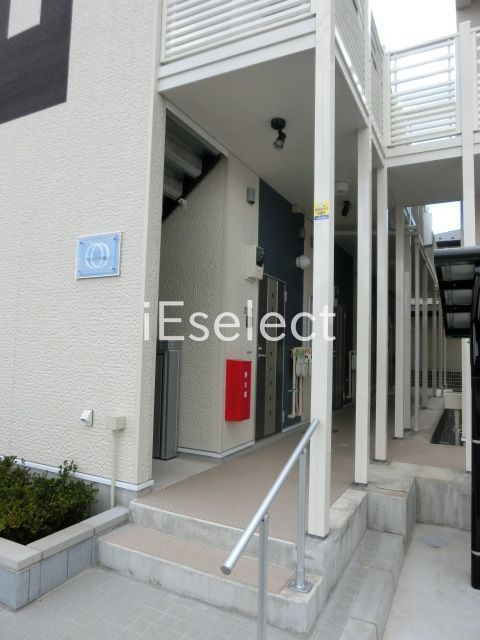 エントランス　お部屋へはこちらから