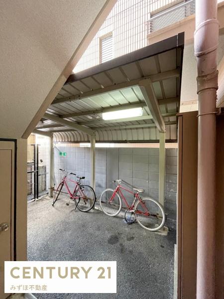 その他　駐輪場（駐輪代無料です！）