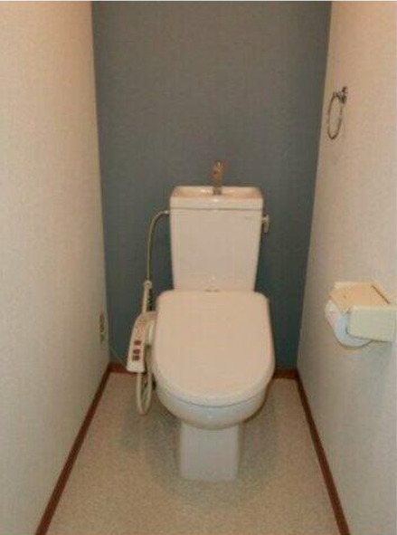 トイレ　落ち着いたトイレです