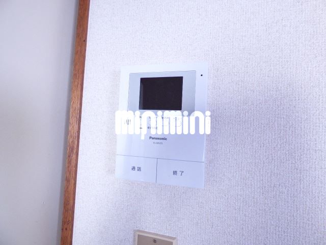 セキュリティ　ＴＶ付きモニターホン付いています。