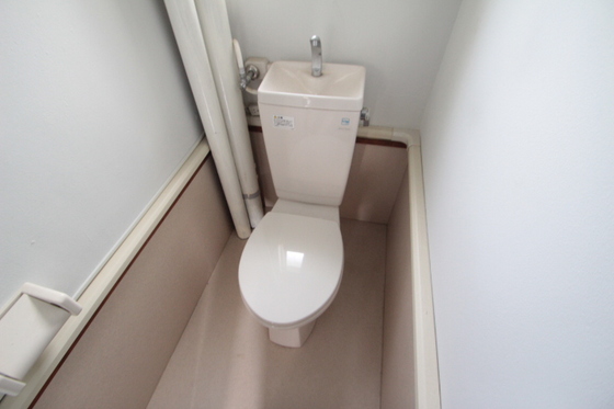 トイレ　※別部屋の写真です