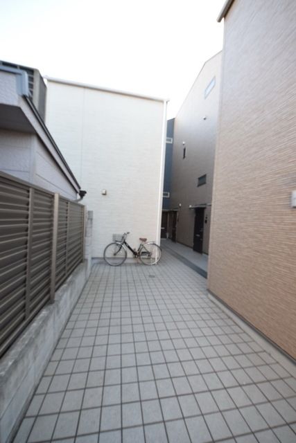 エントランス　☆お問い合わせはお早めに☆