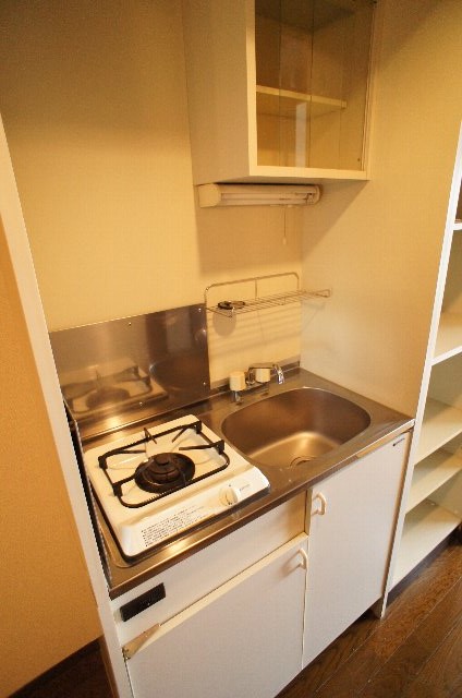 キッチン　同タイプのお部屋になります。