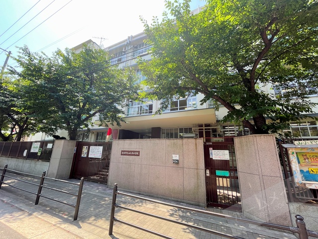 小学校　大阪市立山之内小学校（小学校）まで311m