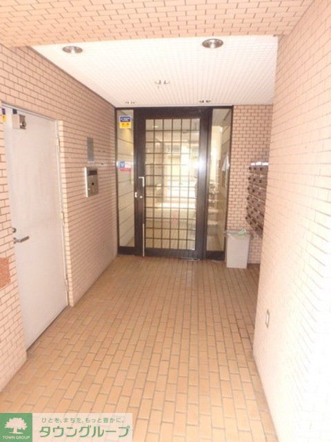 エントランス　エントランス