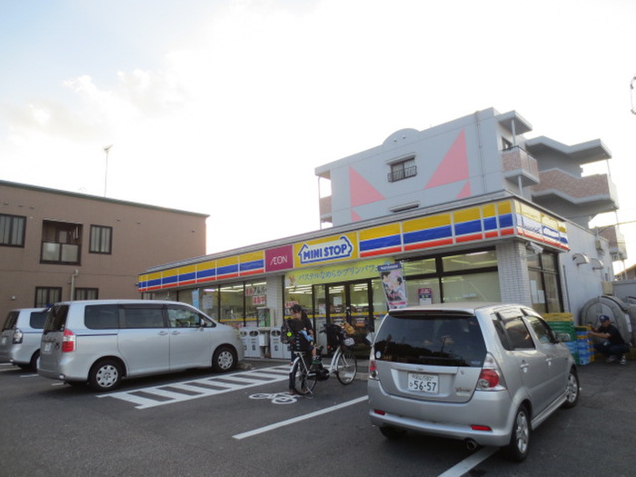 コンビニ　ミニストップ 吉根店（コンビニ）まで434m