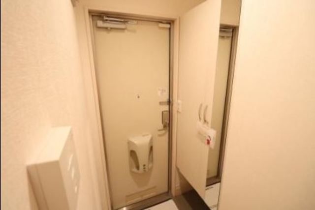 玄関　★同施工会社参考写真です★