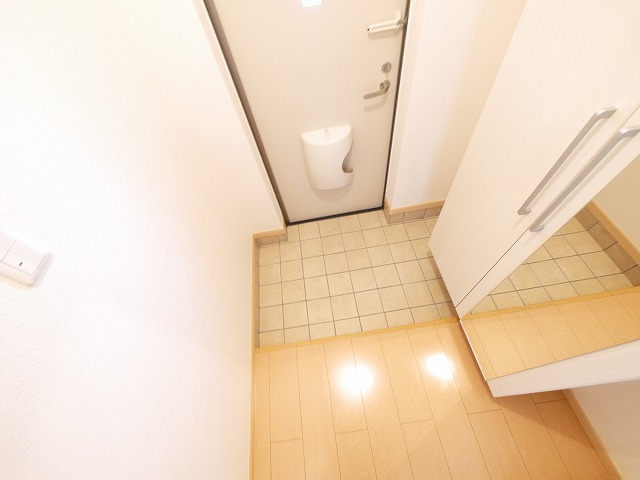玄関　きれいな玄関です