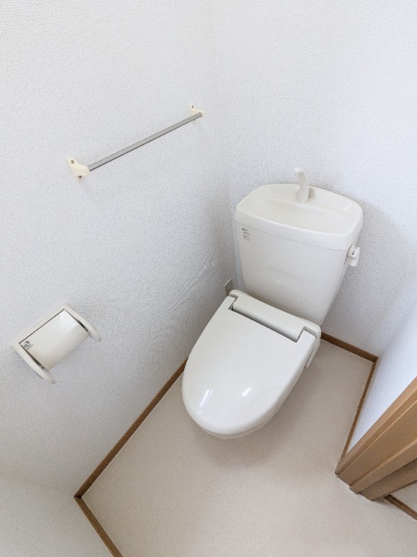 トイレ　図面と現状に相違がある場合には現状を優先