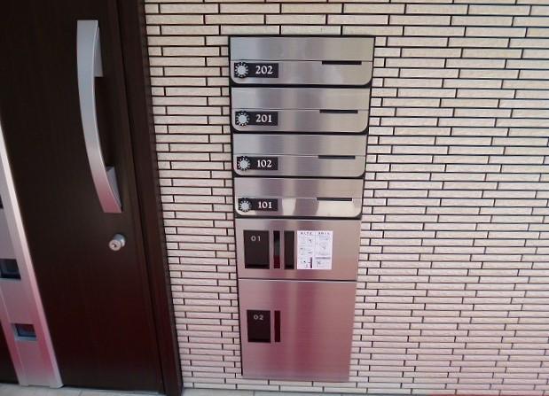その他設備　ポストと宅配ボックスです