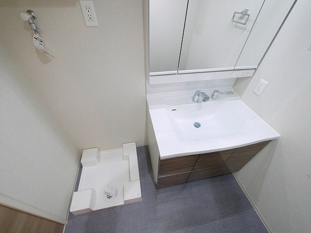 洗面設備　忙しい朝には欠かせない洗面所です