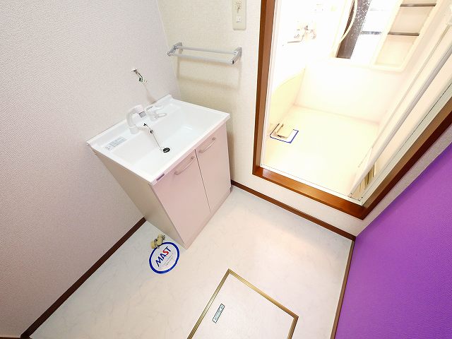 洗面設備　洗面所です