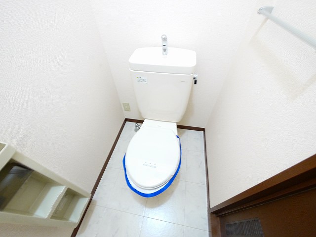 トイレ　コンパクトで使いやすいトイレです