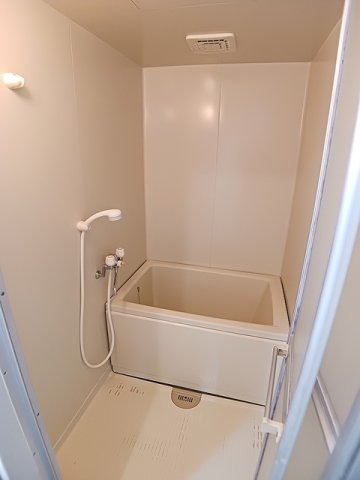 バス・シャワールーム　日々の暮らしに欠かせないお風呂です