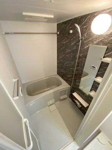 バス・シャワールーム　※同タイプの部屋のお写真となります。