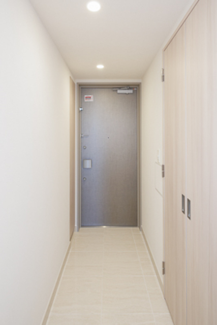 玄関　※写真は同タイプ住戸です。