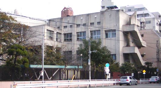 小学校　大阪市立天王寺小学校（小学校）まで1074m