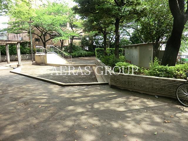 公園　駒込公園（公園）まで645m