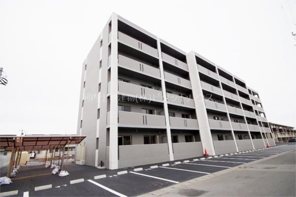 建物外観　グランフォレストＧ