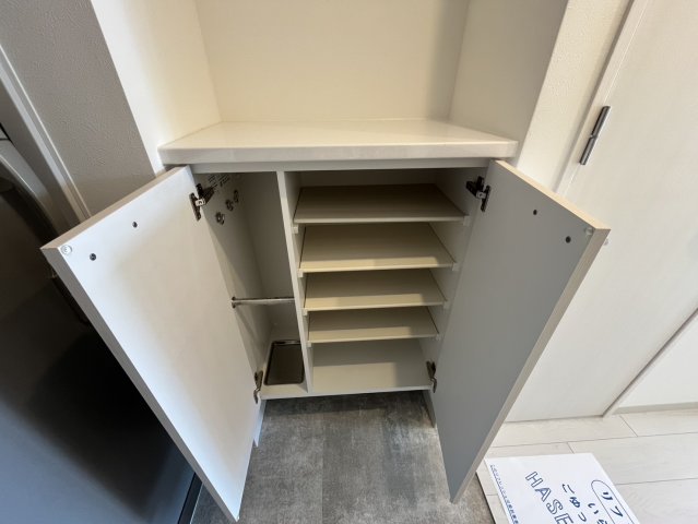収納　同物件別部屋写真