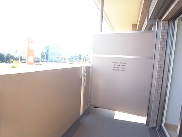 バルコニー　同一物件参考写真