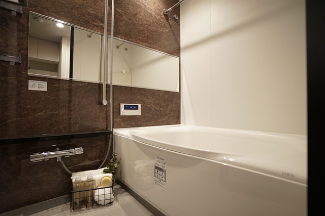 バス・シャワールーム　※写真は同タイプ住戸です。
