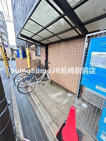 べステック・南塚口の外観写真