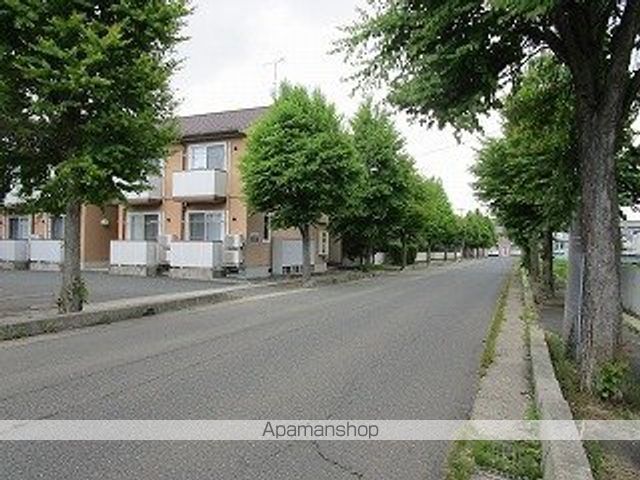 その他　周辺道路（その他）まで0m