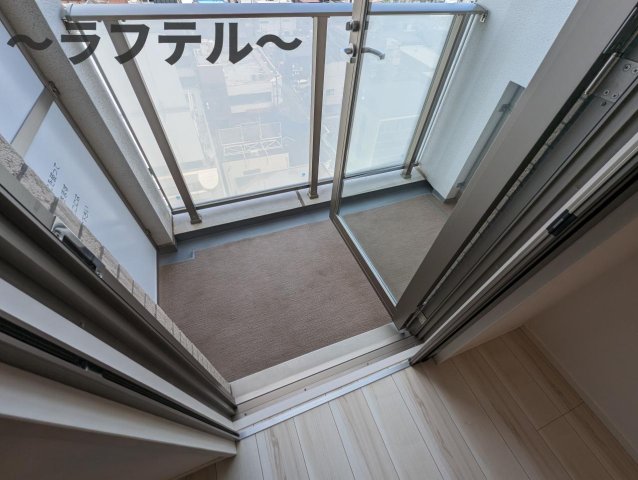 バルコニー　別部屋イメージ写真