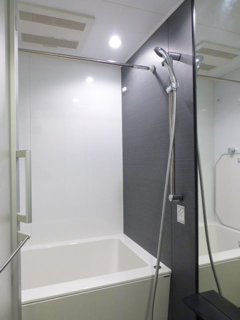 バス・シャワールーム　バス※別部屋参考写真