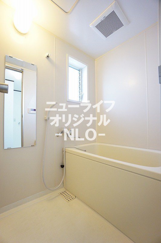 小田急小田原線 伊勢原駅 徒歩21分 2階建 築33年の風呂写真