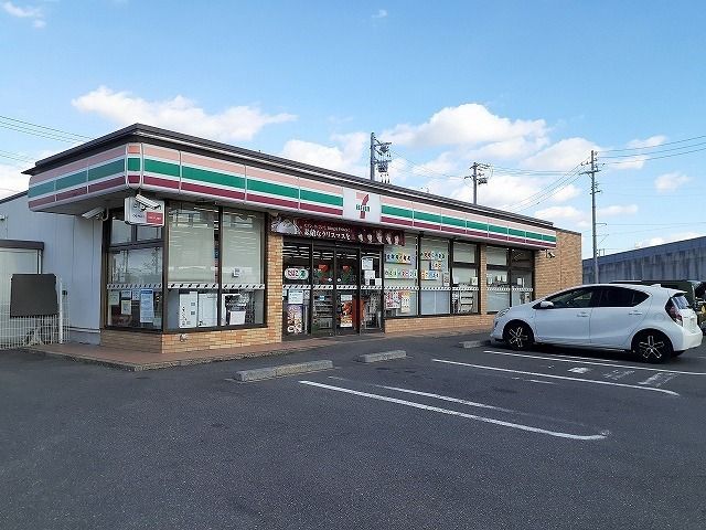 コンビニ　セブンイレブン常滑多屋店（コンビニ）まで940m