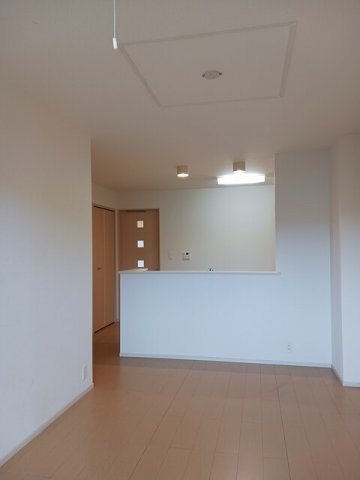 居室・リビング　使いやすい居間です