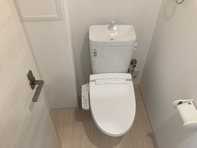 ソリティア西宮のトイレ写真