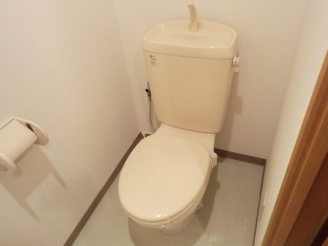 阪急京都線 南方駅 徒歩5分 6階建 築25年のトイレ写真
