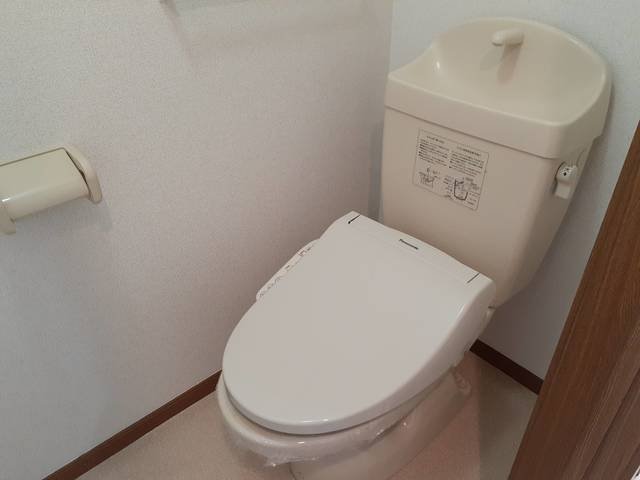 トイレ　トイレもきれいです