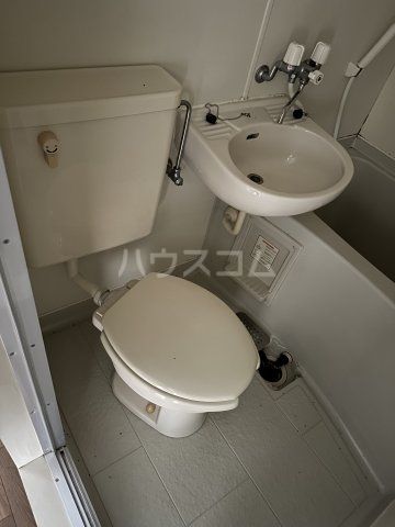 加藤ビルのトイレ写真