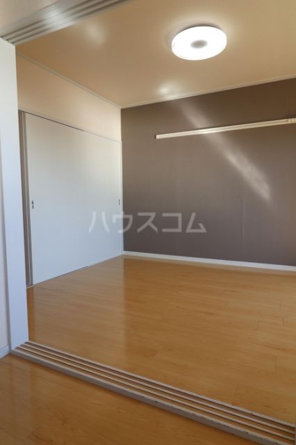 エステート西府中の内装写真