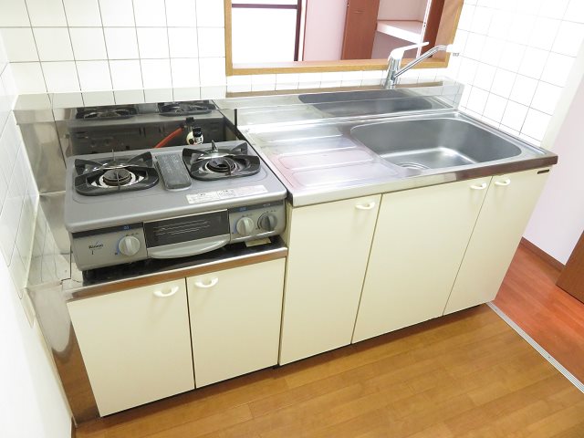 キッチン　※ガスコンロは設備ではありません。